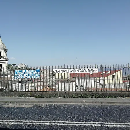 Casa Sanni לינה וארוחת בוקר נאפולי